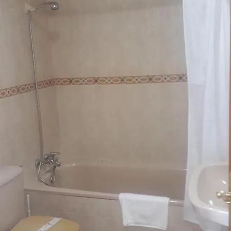 Carbula بيت ضيافة Almodóvar del Río
